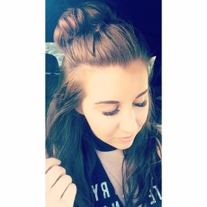 Meet your Posher, Alyssa